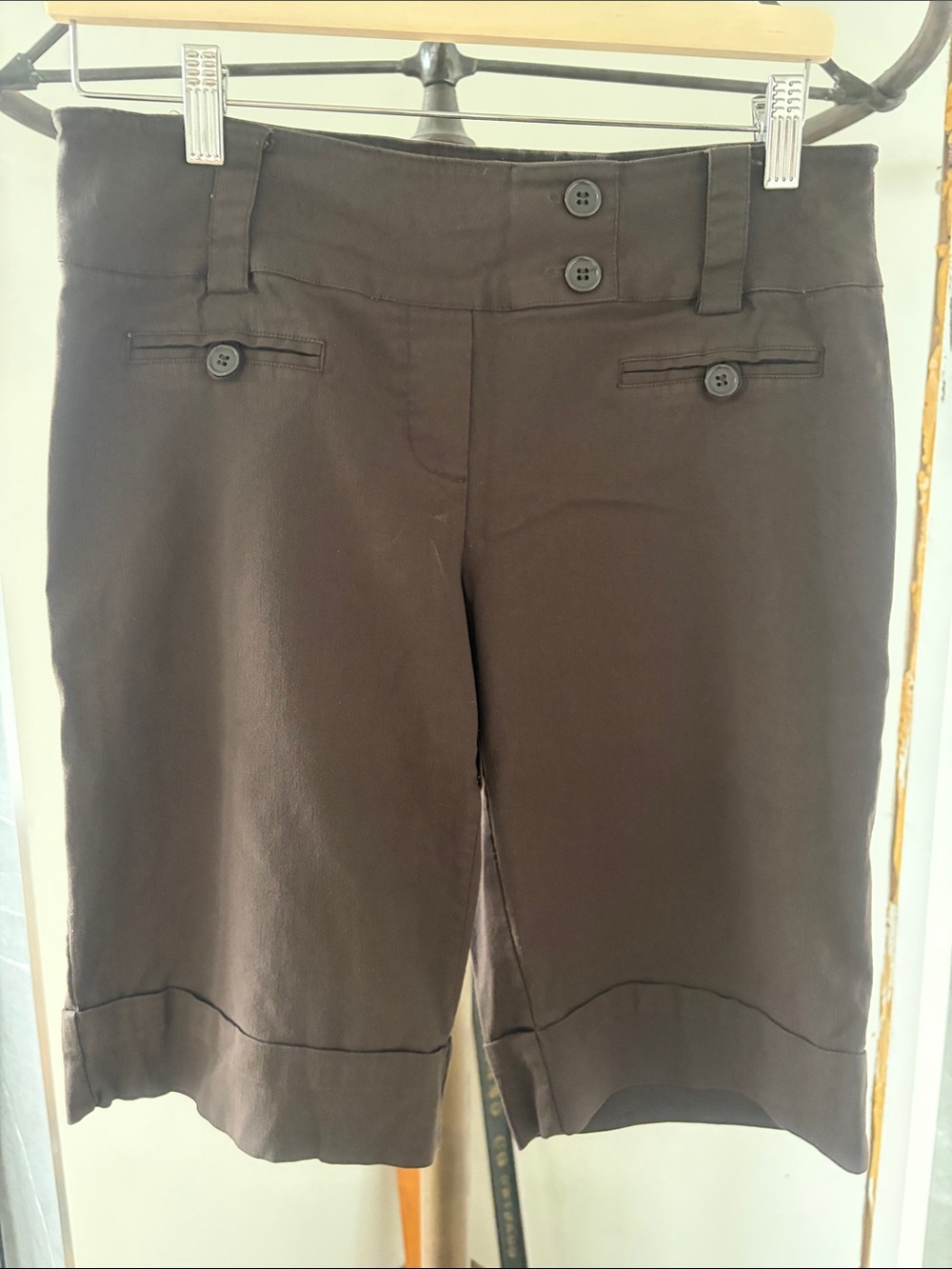 Women’s stretch Bermuda pull on shorts Brown Shorts
